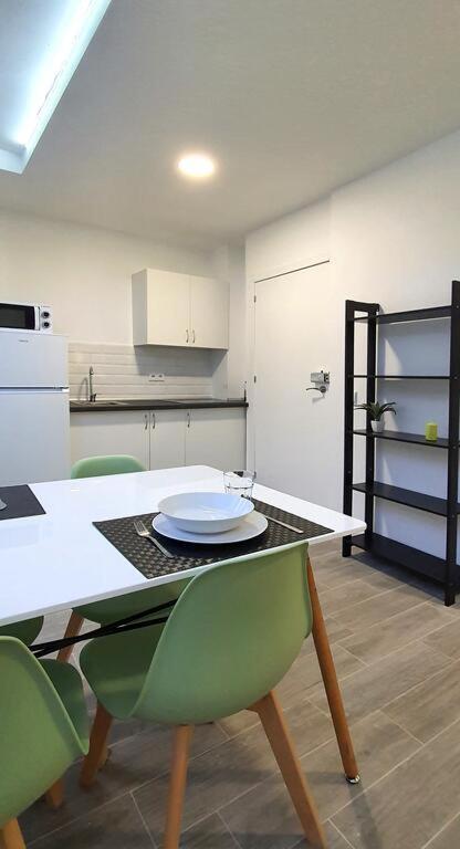 Apartamento De 2020 A Estrenar En Pleno Centro1B アルヘシラス エクステリア 写真